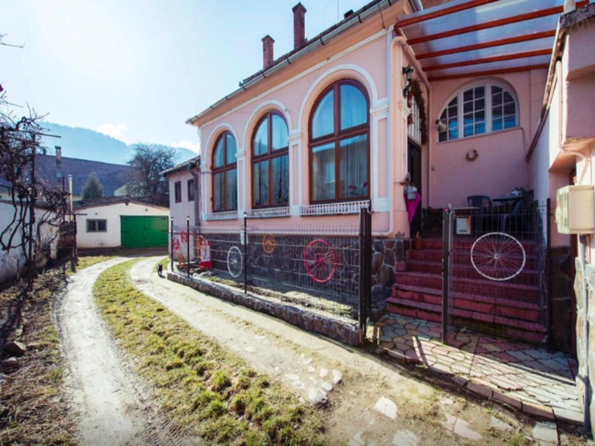 Love Nest Braşov Chambre photo