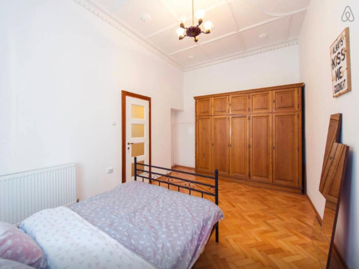 Love Nest Braşov Chambre photo