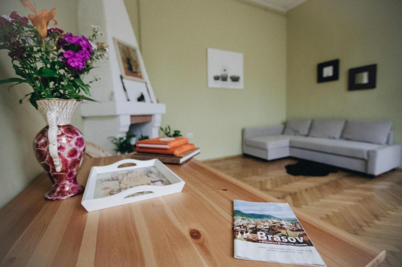 Love Nest Braşov Extérieur photo